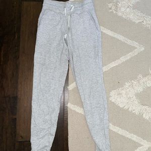 Lululemon joggers